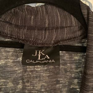 JKLA Thin Sweater